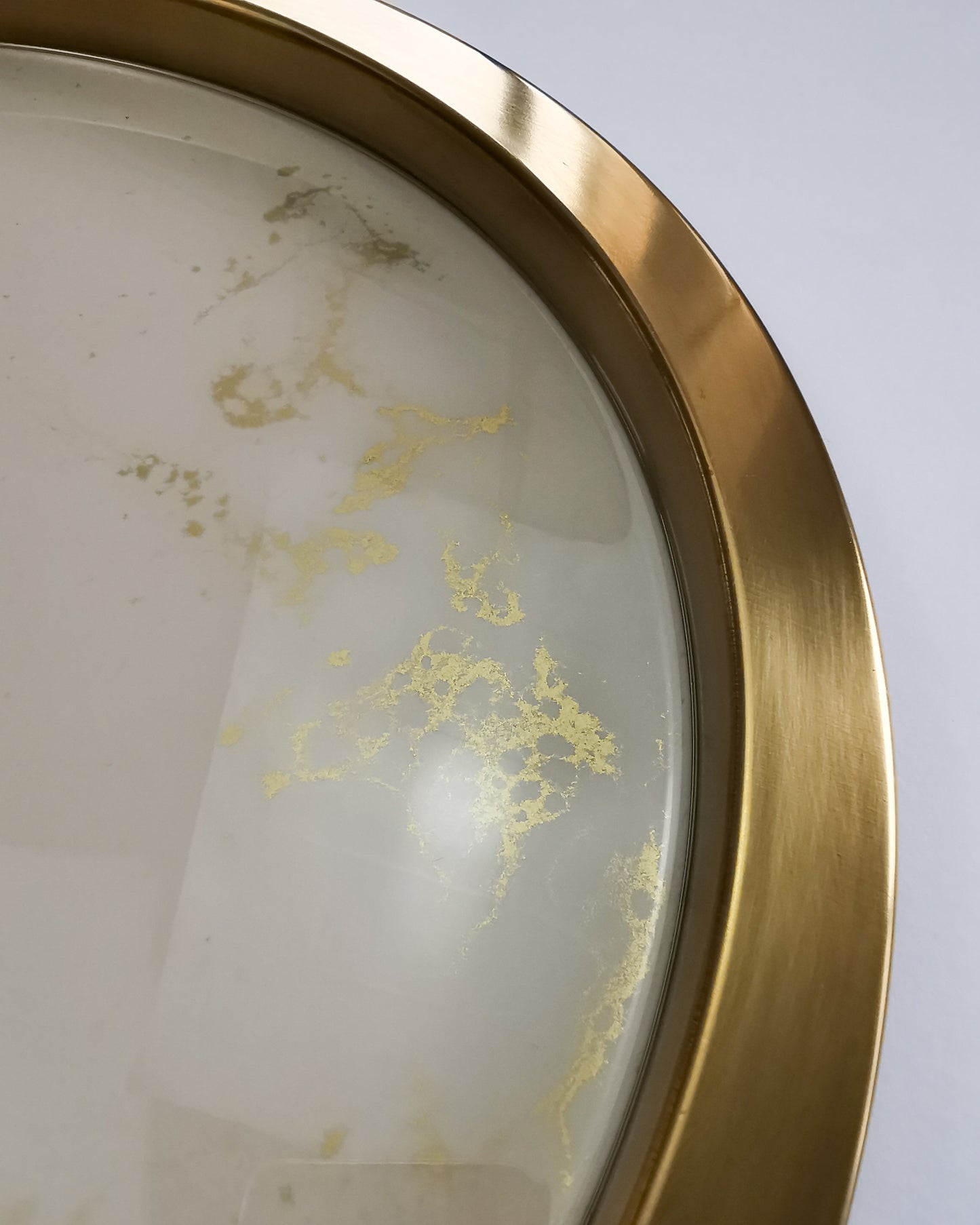 Bézs-arany epoxi tálca No.15