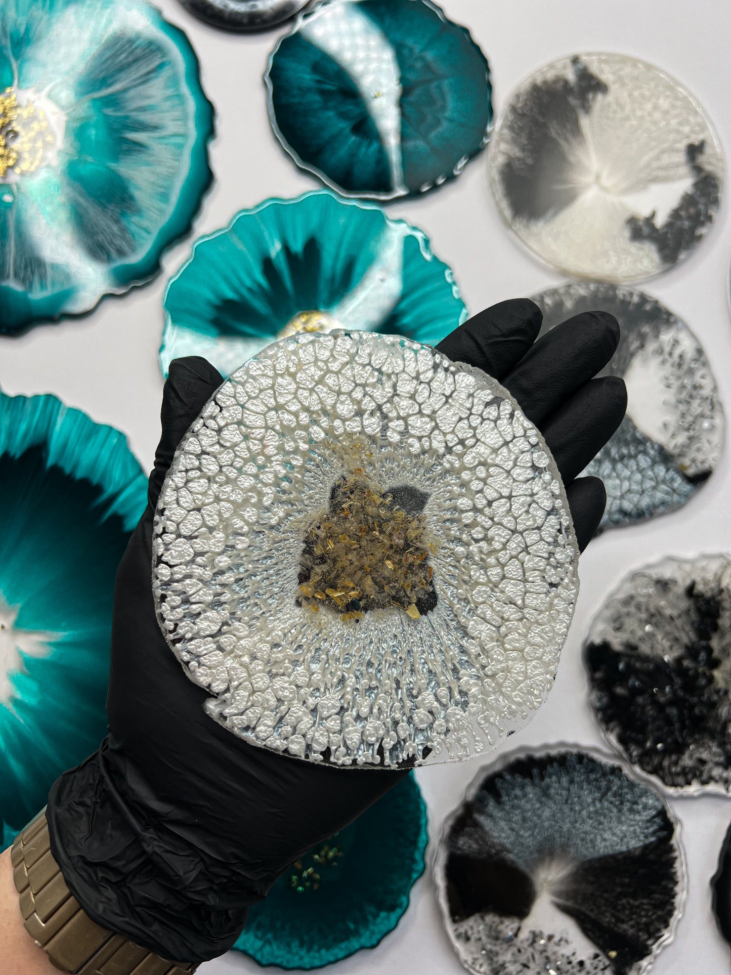 EPOXY RESIN WORKSHOP (sea, clock, picture, cake stand, tray) - 2025.09.27. 11.00-17.00