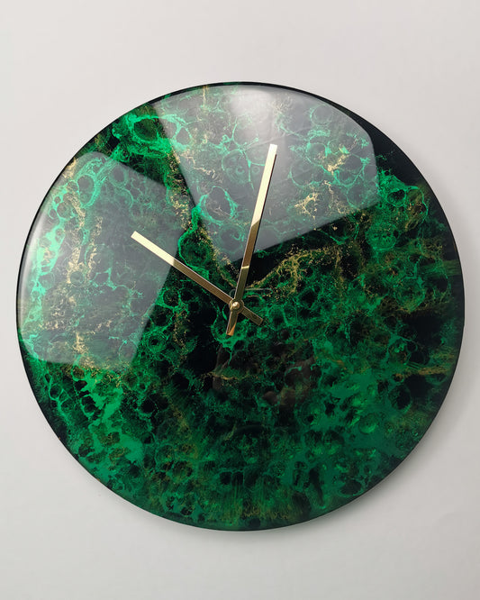 Emerald epoxy clock